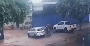 Crónica / Polis encontraron auto que habría sido usado para secuestro en frontera