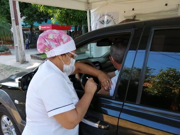 Salud reporta 43 fallecidos y 3.189 nuevos casos de Covid-19