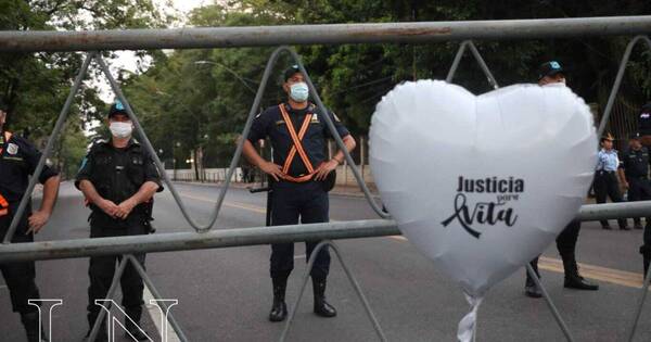 La Nación / Un pedido de justicia y el exabrupto del presidente: “Solo recibimos una bofetada con todas esas declaraciones”