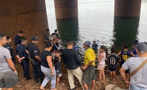 Hallan en el río Paraná vehículo robado a un policía