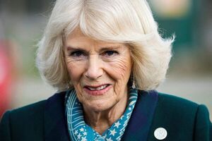 Isabel II expresa su deseo de que Camilla sea Reina consorte - Mundo - ABC Color