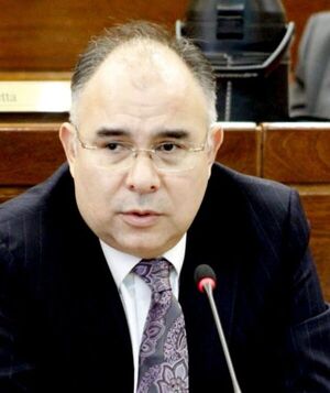 Supuestos contrabandistas, banqueros y empresarios aparecen en denuncia - Nacionales - ABC Color