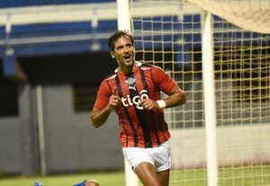 Libertad muestra su poderío y arranca con goleada