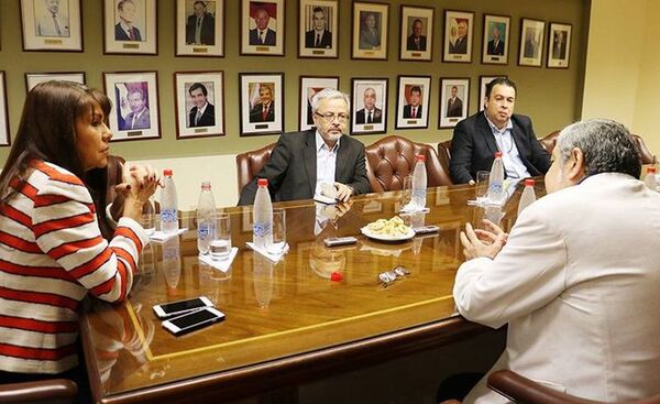 CBI halló vínculos entre Messer, Cartes y Peña y Fiscalía ignoró