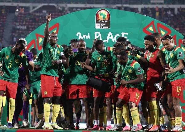 Crónica / Camerún no pudo se campeón, pero se fue como “héroe” hína