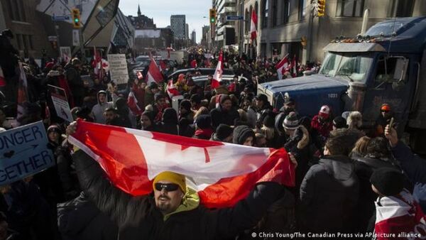 Nuevas protestas contra restricciones sanitarias en Canadá