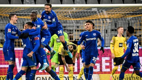 El Leverkusen destroza al Dortmund