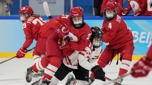 Diario HOY | Jugadoras de hockey disputan partido Rusia-Canadá con máscaras contra covid-19