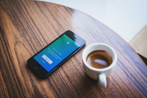 Twitter habilita a nivel mundial el “voto negativo” a los tuits