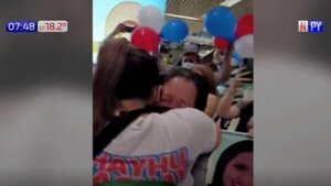 ¡Nada es imposible! A sus 40 años conoció a su familia biológica, ella vivía en Italia | Noticias Paraguay