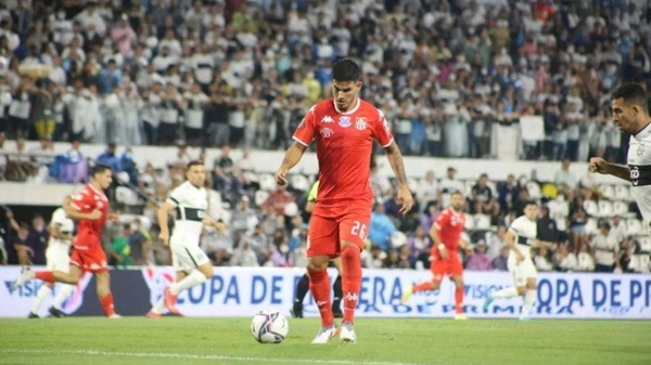 Crónica / [Entrevista] “Con todo respeto, merecimos ganarle a Olimpia”