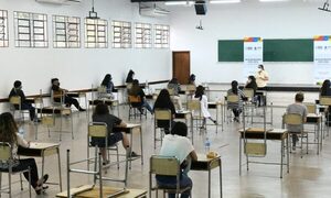 Este viernes 11 concluye inscripción para optar por una de las 3.000 becas universitarias de Itaipu