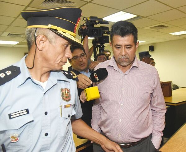 Nuevo revés para excomandante de la Policía en caso negociado de combustibles - Nacionales - ABC Color