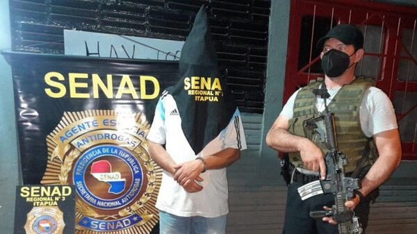Incautan droga y armas de una vivienda en Encarnación | Noticias Paraguay