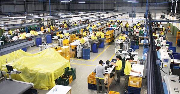 La Nación / Industria maquiladora alcanza nuevo récord de exportación en el primer mes del año