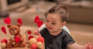 La Nación / Miguel Almirón y Alexia Notto celebran los ocho meses de Francesco