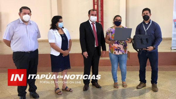 ENTREGARON NOTEBOOK PARA 160 ESCUELAS DE ITAPÚA - Itapúa Noticias