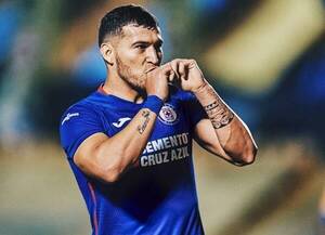 Crónica / Escobar renovará otros tres años más su contrato con Cruz Azul