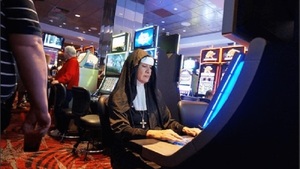 Monja robó $835,000 para jugar en casinos y alega que sufría «de una enfermedad mental que nubló su juicio»