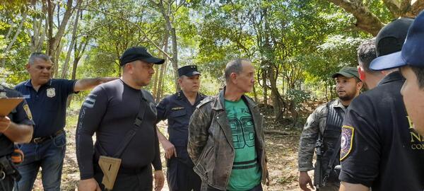 Detienen a alemán responsable de herir a policías esta mañana – Prensa 5