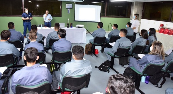 Estudiantes inician etapa de pasantía en la Central Hidroeléctrica Yacyretá