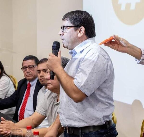 Airaldi critica que “entreguen al PLRA” al apoyar a Pereira Mujica para gobernador - La Clave