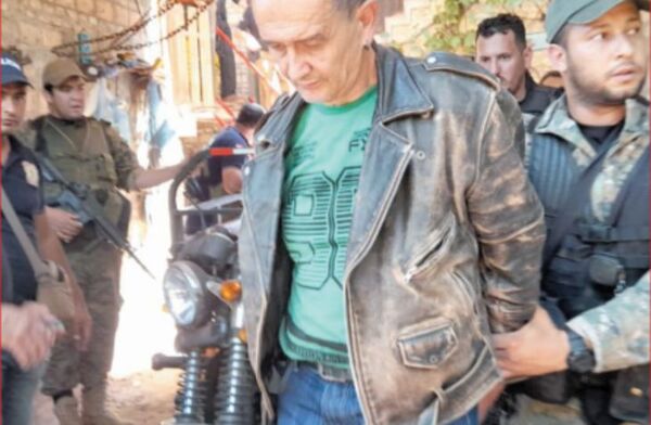Agarraron al alemán que disparó a policías: Encontraron retrato de una niña desnuda