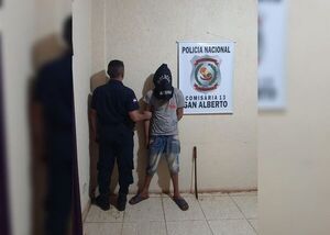 Quiso matar a machetazos a su hijastro de casi su misma edad