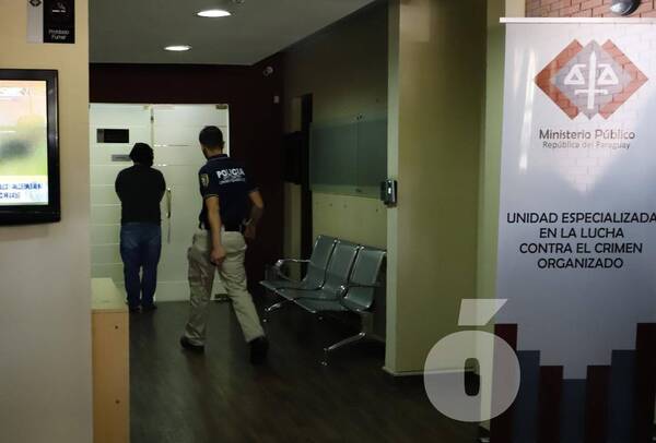 Crónica / Sicariato en Samber: dos detenidos "cantaron" por tres horas, uno se abstuvo de declarar en la Fiscalía