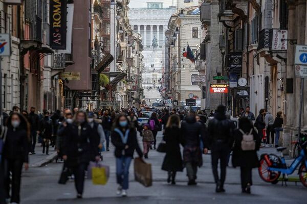 Italia elimina uso de tapaboca en exteriores - Mundo - ABC Color