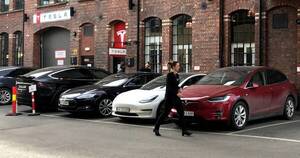 La Nación / Noruega: autos eléctricos conquistan dos tercios del mercado en el 2021