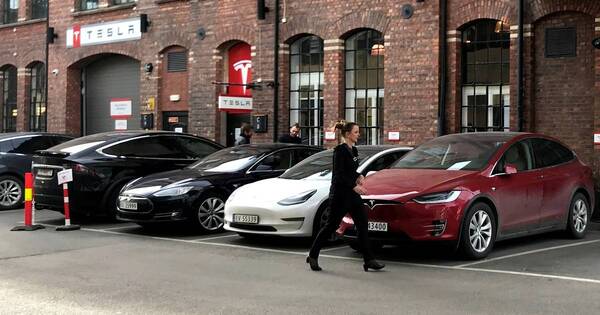 La Nación / Noruega: autos eléctricos conquistan dos tercios del mercado en el 2021
