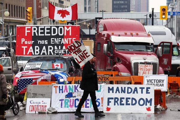 Crisis política en puerta en Canadá por imparables movilizaciones contra las restricciones - Mundo - ABC Color
