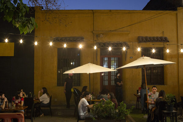 Dueños de restaurantes y eventos piden mayor seguridad en horario nocturno