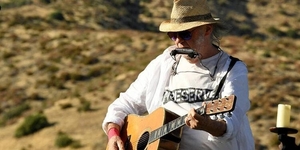 Diario HOY | Neil Young llama a los empleados de Spotify a dejar la compañía