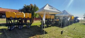 Entregan maquinarias, implementos e infraestructura al IPTA - Nacionales - ABC Color