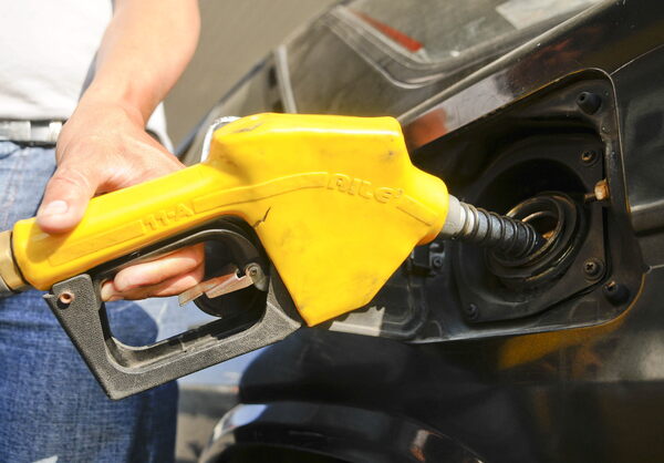 Propondrán al Congreso salvadoreño retirar el IVA a los combustibles y la comida - MarketData
