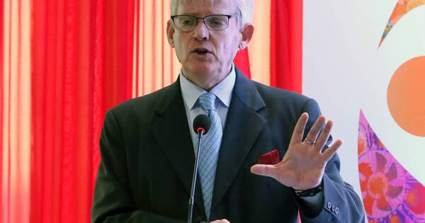 La Nación / “Escupir” sobre Bolsa de Valores es un peligro, señala Pablo Herken