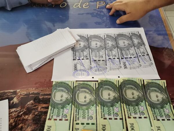 Detienen a actuarios judiciales “truchos” - Nacionales - ABC Color