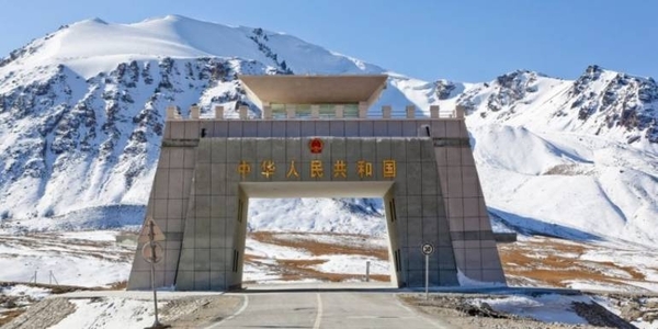 Diario HOY | China promociona la conflictiva región de Xinjiang como paraíso de deportes de invierno