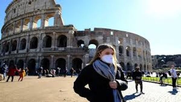Italia levantará el uso obligatorio de mascarillas en espacios exteriores