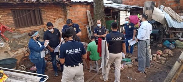 Exconvicto se hacía pasar por mujeres cueronas y sextorsionaba a hombres