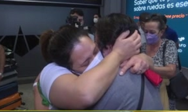 Enrica Locatelli visitó Costa Rosado para conocer a sus familiares - C9N