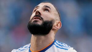 Benzema, duda razonable para el sábado e incógnita para París