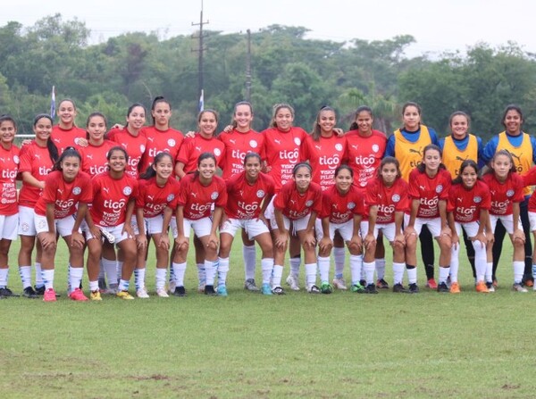 La Albirroja Sub17 viaja para disputar amistosos internacionales | OnLivePy
