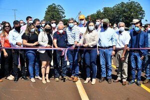 Gobierno concreta 3.059 km pavimentados, cifra récord en la historia del Paraguay | OnLivePy