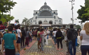 Feligreses pasarán por detector de metales para participar de la misa en Caacupé - Noticiero Paraguay