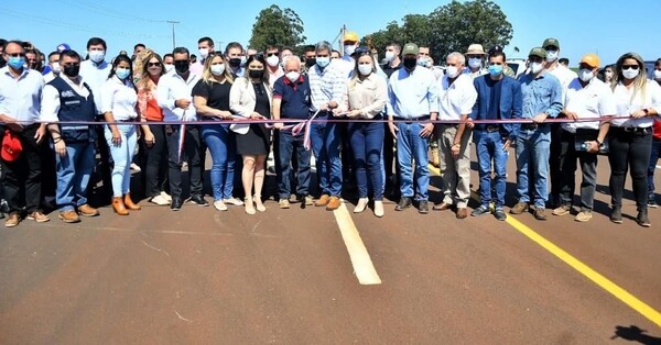 El Gobierno ya construyó más de 3.000 kilómetros de rutas asfaltadas - El Trueno