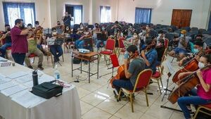 Jóvenes artistas de todo el país participan de Seminario de Cuerdas