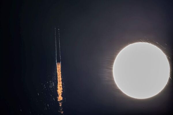 Tormenta geomagnética envía de nuevo a la tierra satélites de SpaceX - Mundo - ABC Color